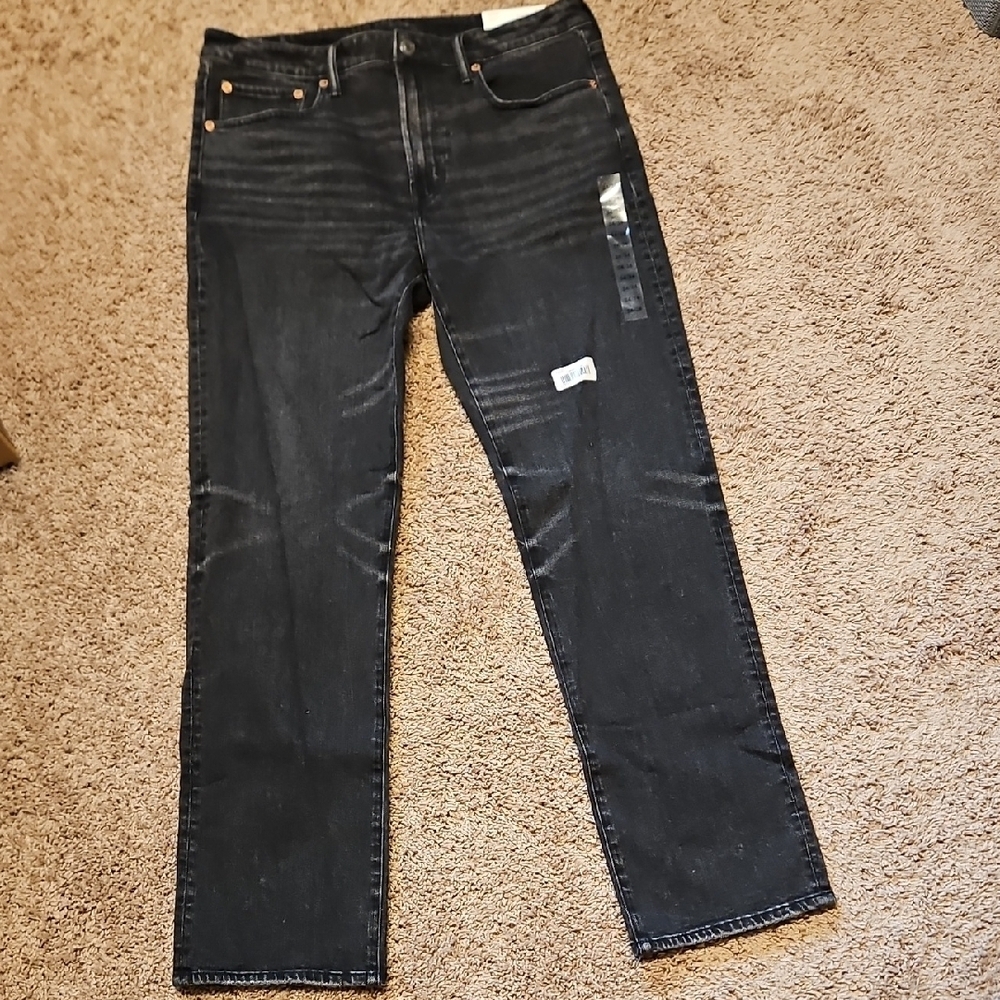 American Eagle Easyflex Relaxed Straight Jean - Picture 2 of 9